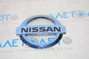 Nissan Leaf 11-17 tailgate emblem badge