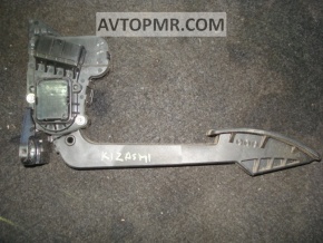 Suzuki Kizashi 10-15 gas pedal