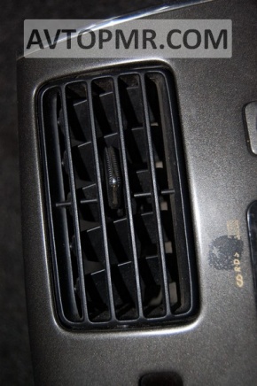 Lexus ES300 ES330 center right air duct