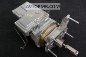 Nissan Leaf 11-14 brake master cylinder with vacuum booster assembly