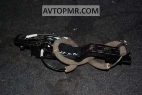Nissan Leaf 11-12 rear right door handle mechanism