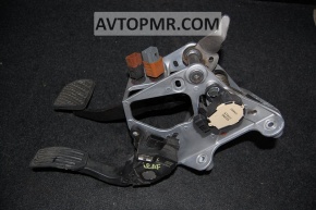 Nissan Leaf 11-13 gas pedal