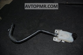 Nissan Leaf 11-14 Master Cylinder Reservoir