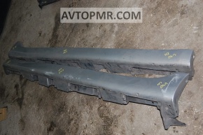 Right threshold for Toyota Camry v40