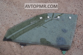 Front left door glass for Lexus IS200 IS300 99-03