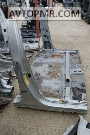 Right center body pillar for Lexus RX300 RX330 RX350 RX400H 04-09, silver