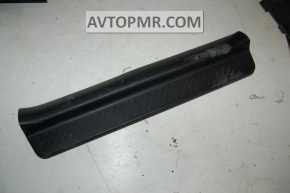 Front left door sill trim for Mazda3 03-09 HB