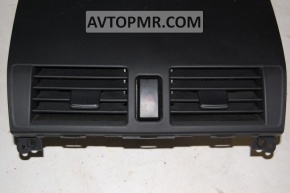 Mazda3 03-09 central air duct