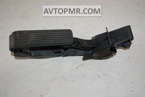 Mercedes W211 gas pedal