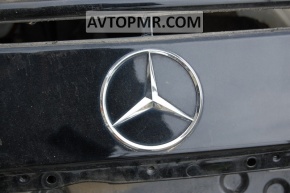 Mercedes W211 trunk lid emblem