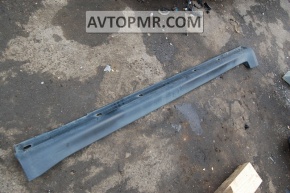Subaru B10 Tribeca left sill