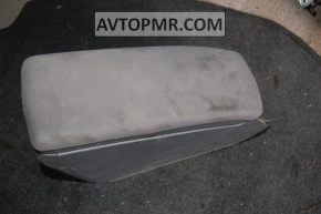 Center console from armrest to cup holder Toyota Prius 30 10-11