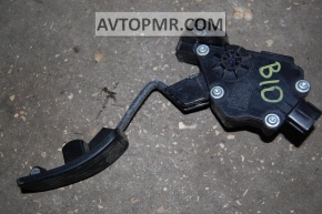 Subaru b10 Tribeca gas pedal