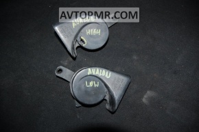 Toyota Avalon 2012 right signal low