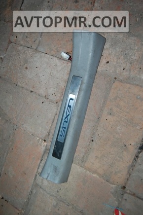 Illuminated rear right door sill plate for Lexus RX300 RX330 RX350 RX400h 04-08, gray