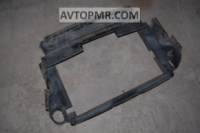 Central radiator deflector for Mercedes W164 ML M272 M273