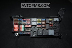 Mercedes W164 ML trunk relay box