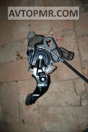 Parking brake lever with cable for Toyota Avalon 05-12