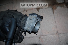 Toyota Sienna 04-10 Throttle Body