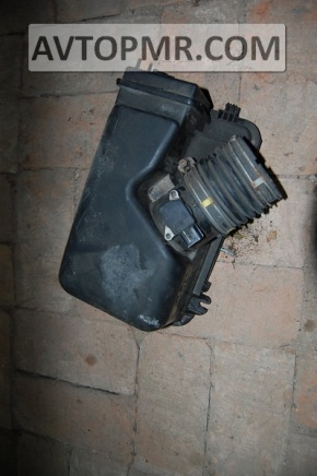 Toyota Sienna 04-10 Air Filter Housing Upper Cover