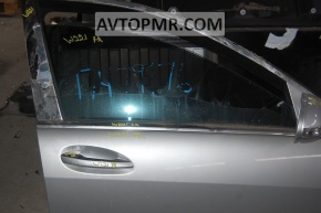 Front right door glass for a Mercedes W221