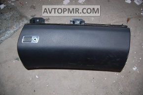 Mercedes W221 black glove compartment