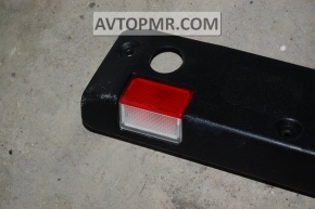 Right trunk light on the lid of a Mercedes W221
