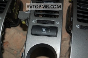 Toyota Prius 2009 P Parking Button