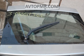 Rear window of the trunk door of Toyota Prius 20 04-09