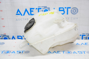 Toyota Prius 2009 Windshield Washer Reservoir with Lid