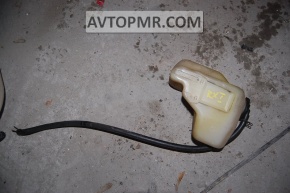Lexus RX300 98-00 Coolant Expansion Tank with Cap
