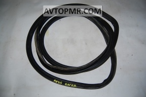 Rubber seal for the trunk door of the Infiniti FX35 FX45 03-08