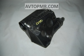 Lexus GX470 03-09 Air Filter Housing