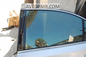 Rear left door glass for a Lexus ES300 ES330