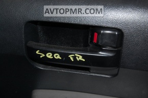 Inner front right door handle for Toyota Sequoia 2016