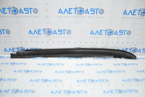Left hood-wing seal for Lexus LS460 LS600h 07-12