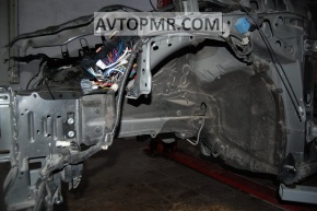 Front left quarter panel of Toyota Prius V 12-17