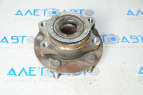 Nissan Leaf 11-12 front right wheel hub, type 2, round