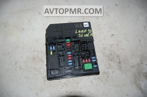 Nissan Leaf 13-14 left underhood fuse box