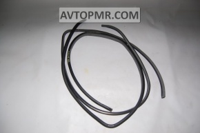 Rear right door seal for Toyota Avalon 2010