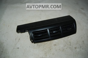 Toyota Prius V 12-14 central air duct black