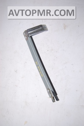 Front right door glass guide for Nissan Altima 13-18