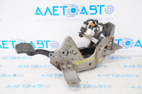 Nissan Altima 13-18 brake pedal with sensors