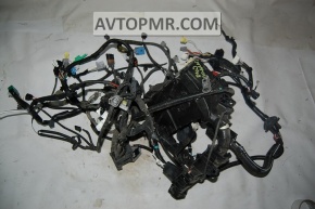 Toyota Prius V 12-12 underhood wiring harness with fuse box
