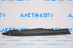 Left hood-wing seal for Lexus CT200h 11-17