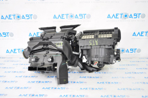 Heater assembly for the 1919 Cadillac ATS