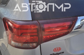 Mitsubishi Outlander 16-22 USA Left Wing Outer Light