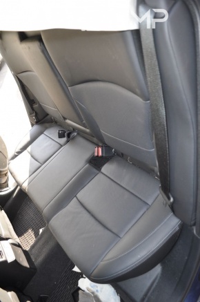 Rear row of seats 2nd row Subaru Outback 15-15 black leather