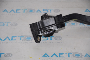 Lexus RX350 RX450h 10-14 Gas Pedal