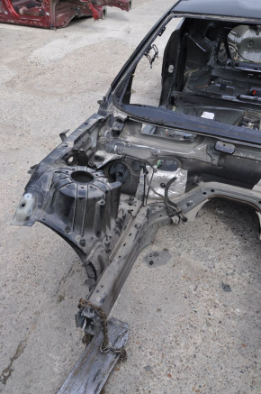 Front right quarter Chevrolet Camaro 16- coupe graphite